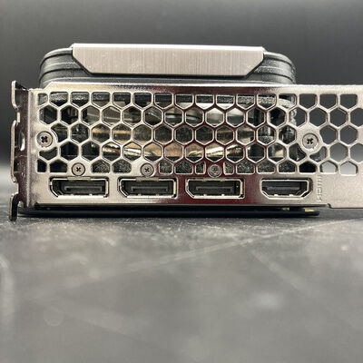 【熊本浜線店】中古  Gainward NE63070019P2-1041X (RTX3070 8GB)_ 185856 