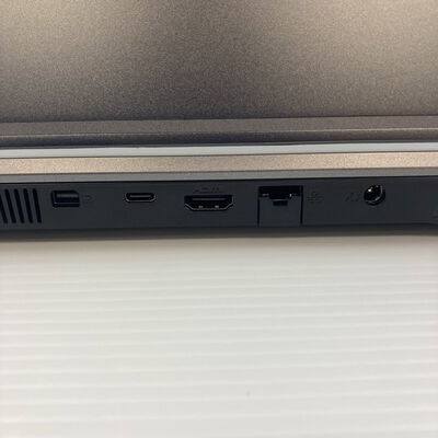 【秋葉原本店】中古  THIRDWAVE GALLERIA RL7C-R46-5N 194402 