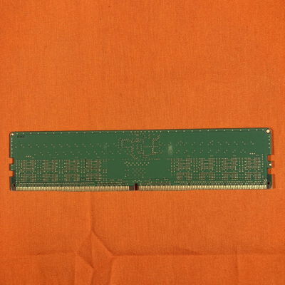 【なんば店】中古  PC5-44800 16GB デスクトップ用 149153 