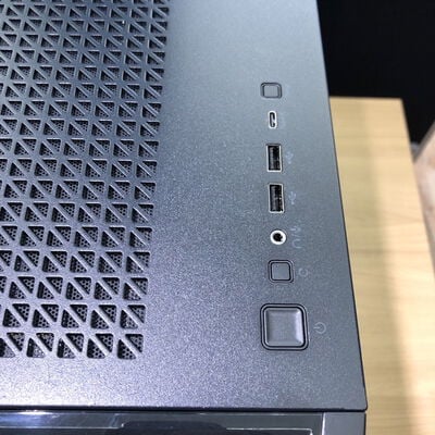 【甲府飯田店】中古  自作パソコン(Ryzen 7 9850X3D/32GB/SSD500GB/RX9070XT/W11H) 4720003099 