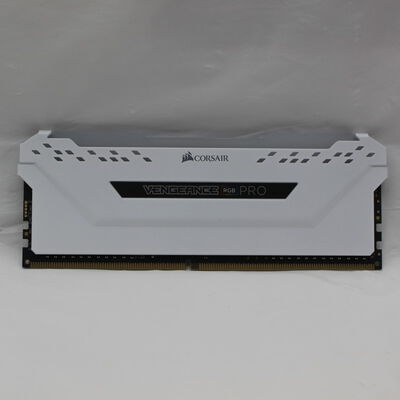 【通販センター】中古  PC4-25600 8GB デスクトップ用(DDR4-3200) 140727 
