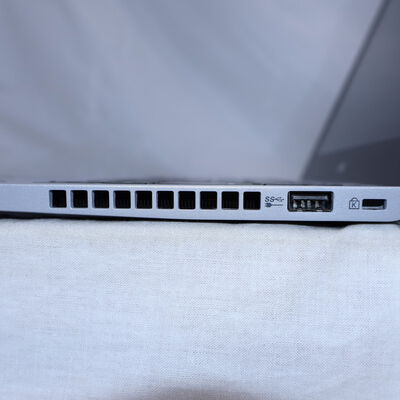【通販センター】中古  【ジャンク品/保証無/返品質問不可】NEC VersaPro タイプVB PC-VKM17BZC3 (Core i5 8350U/8GB/SSD256GB/-/オンボード/12.5/1366x768/Wi-Fi/WEBCAM/W11H64 MAR) 186074 