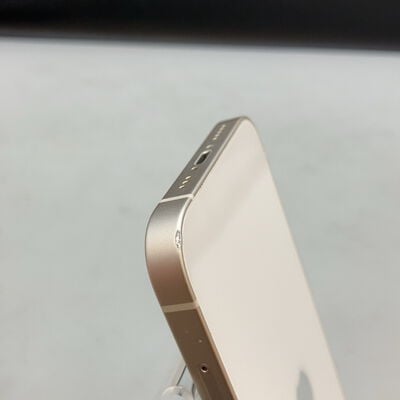 【熊本浜線店】中古  【docomo版SIMフリー】Apple iPhone13 6.1インチ 256GB (スターライト) MLNJ3J/A 147341 