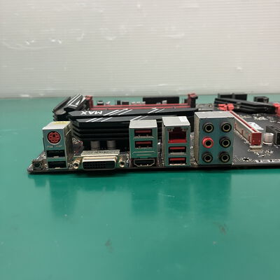 【浦添城間店(沖縄)】中古  MSI B450 GAMING PLUS MAX (B450 AM4 ATX DDR4) 4780001100 