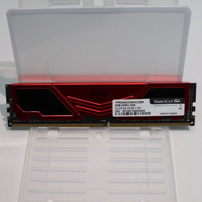 【札幌店】中古  PC4-25600 8GB デスクトップ用(DDR4-3200) 140727 