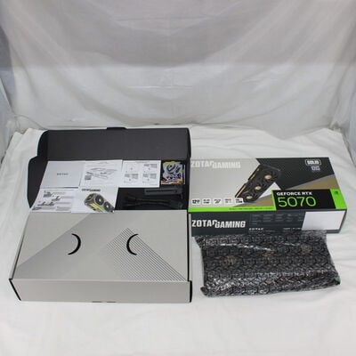 【通販センター】中古  ZOTAC ZT-B50700J-10P（RTX5070 12GB） 3480034505 
