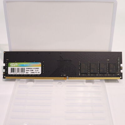 【札幌店】中古  PC4-25600 8GB デスクトップ用(DDR4-3200) 140727 