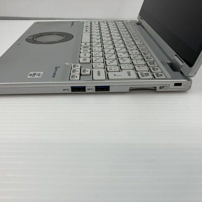 【秋葉原本店】中古  PanasonicCF-QV(i5-10310U/16GB/SSD256GB/W11P) 3410016636 