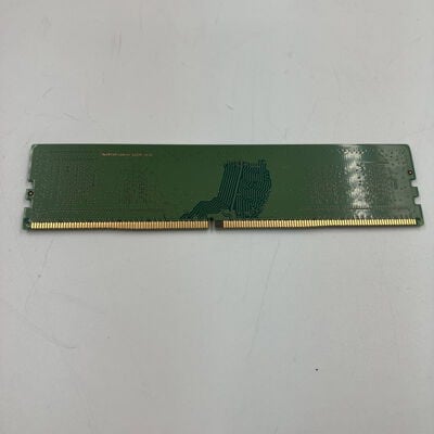【なんば店】中古  PC4-25600 8GB デスクトップ用(DDR4-3200) 140727 
