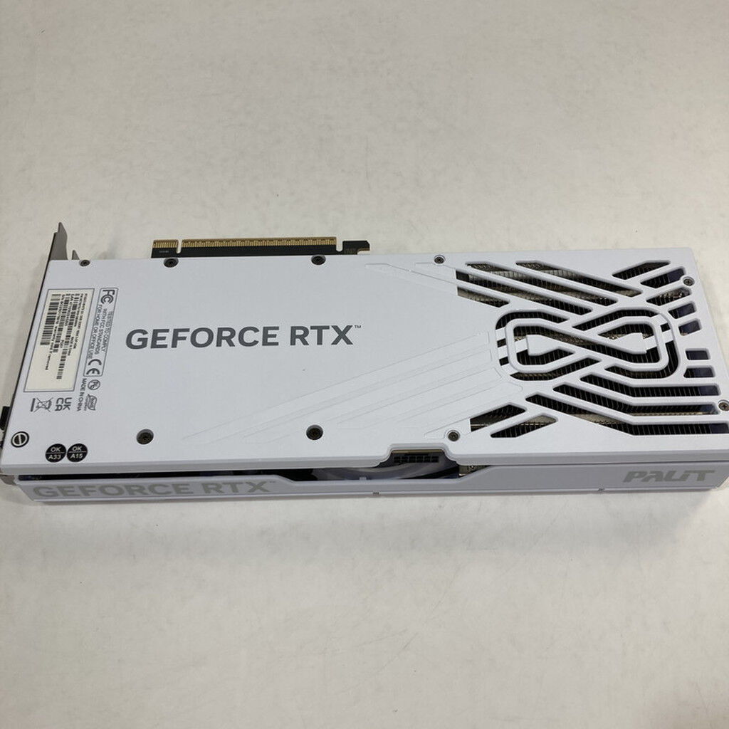 中古 Palit NE75070U19K9-GB2050W (RTX5070 12GB WHITE OC) 188946