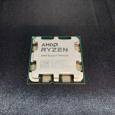 【横浜駅前店】中古  AMD Ryzen 9 7900X3D (AM5/4.4/140M/C12/T24/120W) 156787 