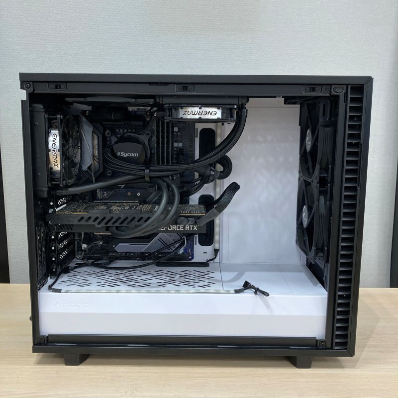 中古 Sycom Fractal(Core i9-10900K/64GB/SSD2TB/なし/RTX2080Ti