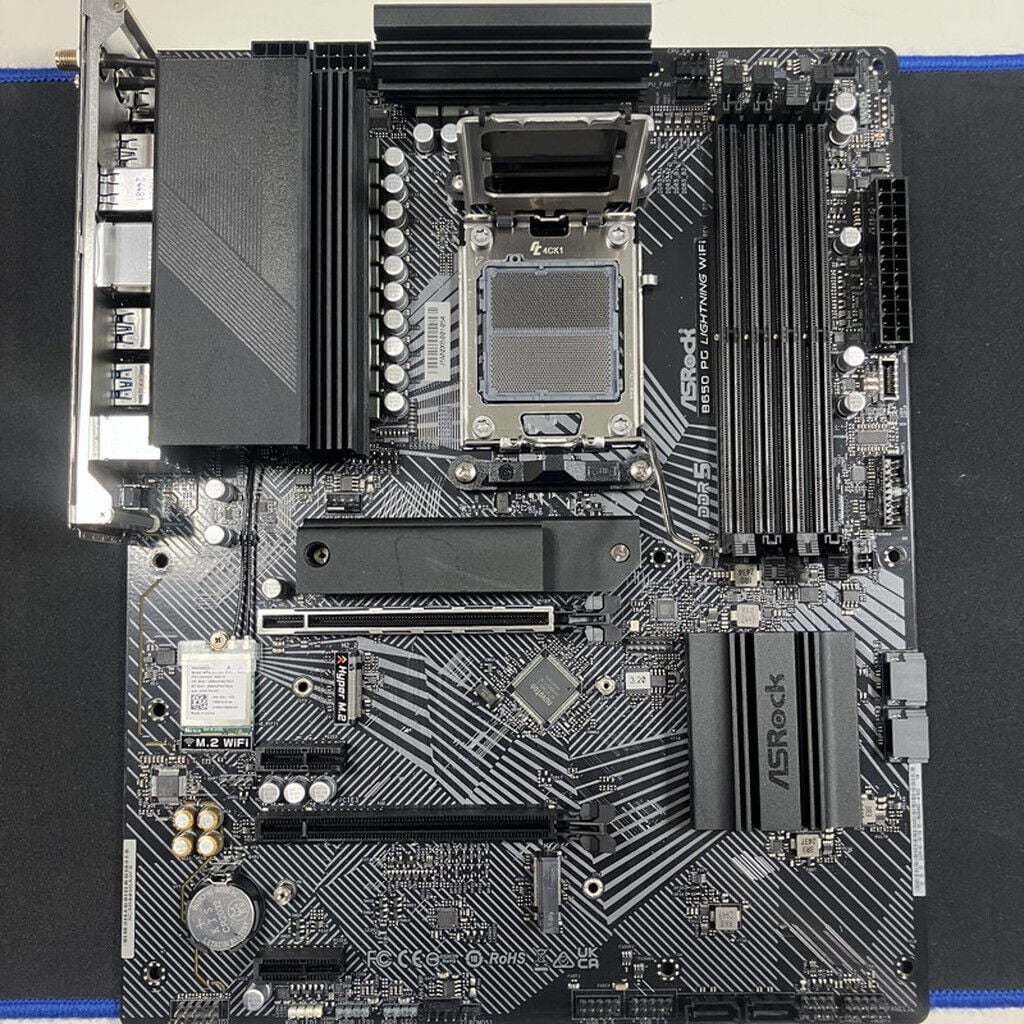 中古 ASRock B650 PG Lightning WiFi (B650 AM5 ATX DDR5) 168304