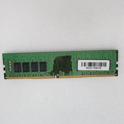 【通販センター】中古  PC4-21300 16GB デスクトップ用(DDR4-2666) 135638 