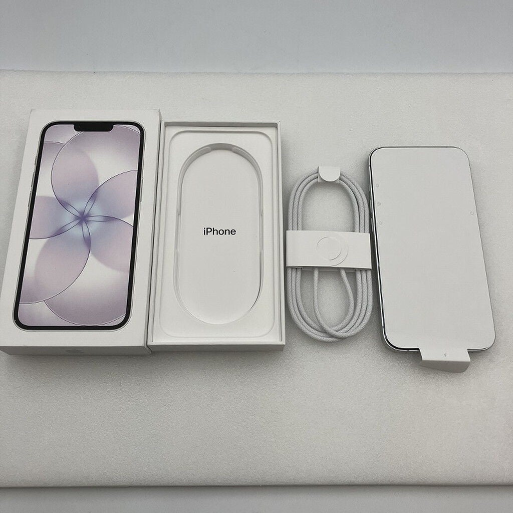 中古 Apple iPhone17e 256GB ホワイト【国内版SIMフリー】MHRP4J/A