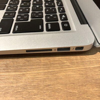 【姫路店】中古  Apple MacBook Air (13.3 i5/1.6G 128GB) MJVE2J/A 2015 127962 