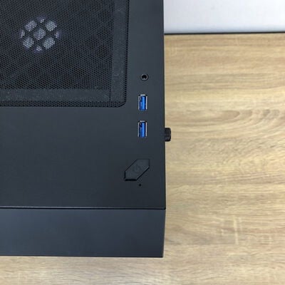 【津ラッツ店】中古  ILeDEi-M77M-137F-ULSXM/407(i7 13700F/32GB/SSD1TB/RTX4070Ti/W11H) 4990001524 