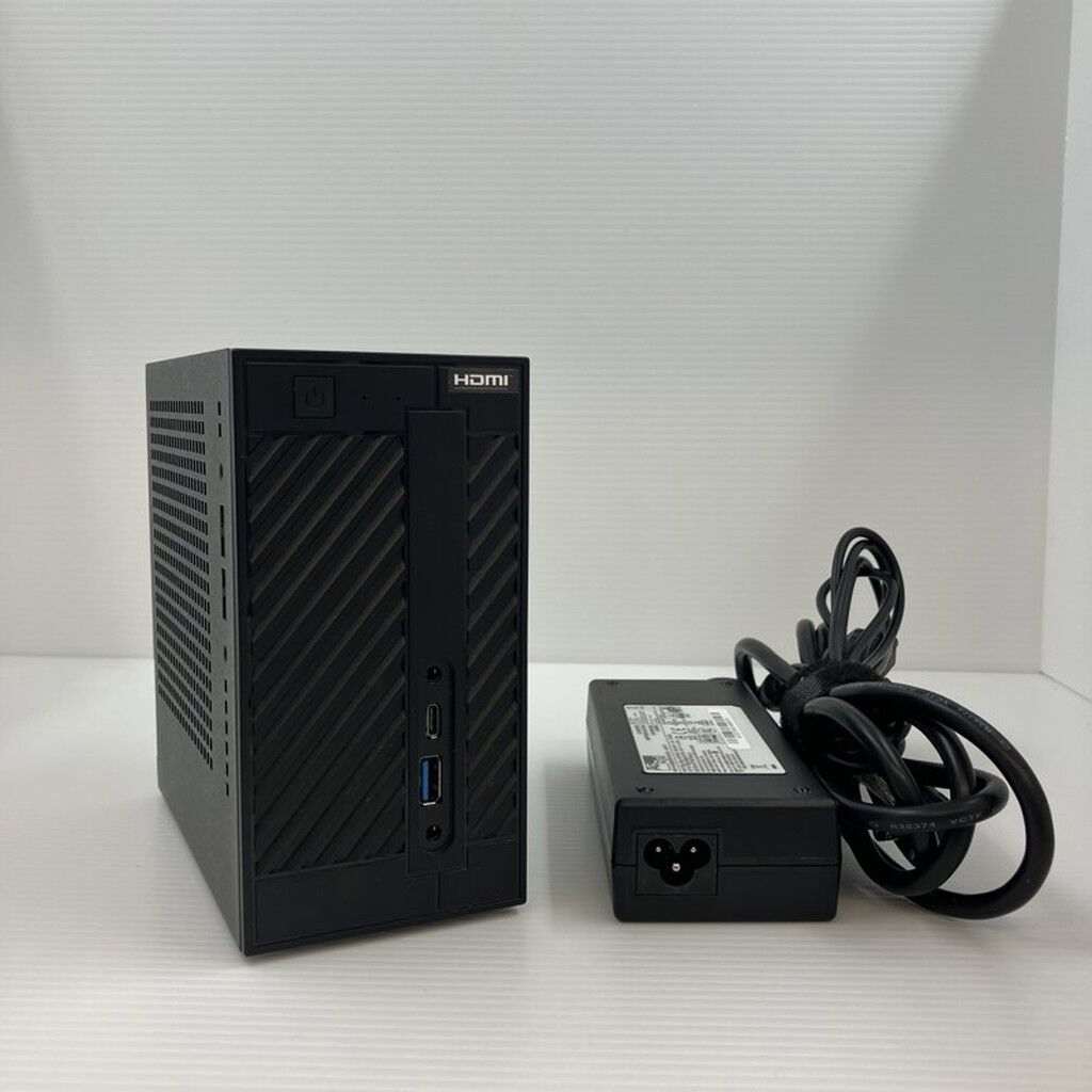 中古 Deskmini自作パソコン(Ryzen 3 3200G/16GB/SSD256GB/OSなし