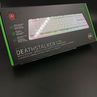 中古  Razer DeathStalker V2 Pro TKL WH LN US(RZ03-04373500-R3M1) 3120020830【在庫処分!】 