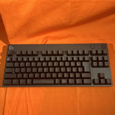 【なんば店】中古  Logicool G-PKB-002LN (有線 ｹﾞｰﾐﾝｸﾞｷｰﾎﾞｰﾄﾞ) 158800 
