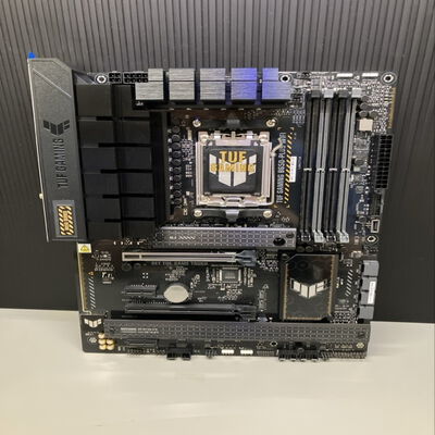【座間相武台】中古  ASUS TUF GAMING B650-PLUS WIFI(B650 AM5 ATX DDR5) 4510002096 