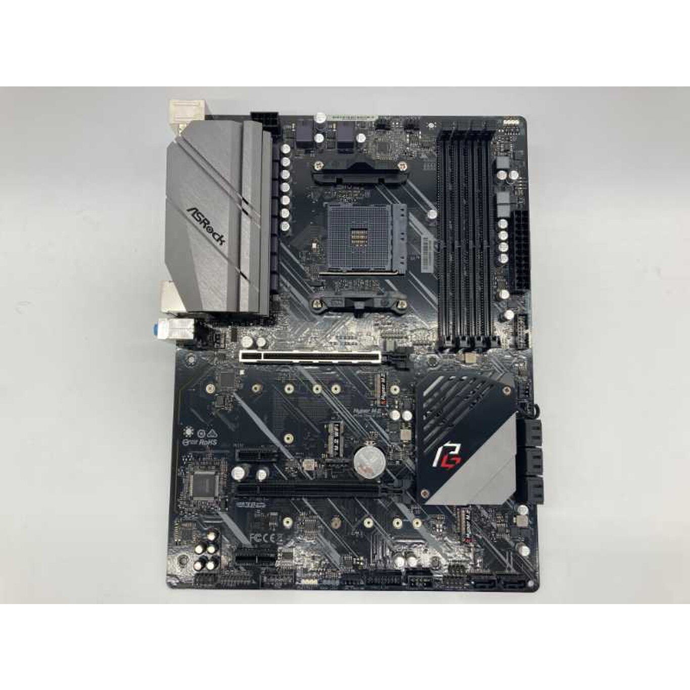 中古 ASRock X570 Phantom Gaming 4 (X570 AM4 ATX DDR4) 140055