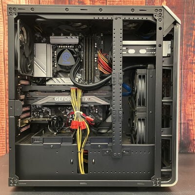 【富士青葉店】中古  THIRDWAVE GALLERIA XA7C-R37(i7 13700F/32GB/SSD2TB+1TB/RTX3070/W11P) 5070001960 