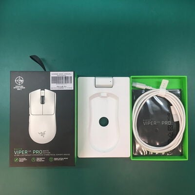 【佐賀南部バイパス店】中古  RAZER　VIPERv3Pro WHITE EDITION 5250000838 