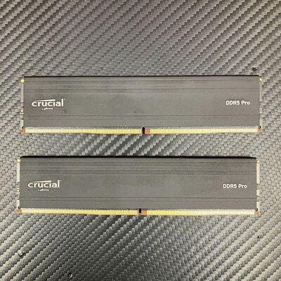 【富士青葉店】中古  crucial CP32G56C46U5.M16D1 (DDR5 PC5-44800 32GB 2枚組) 5070001773 