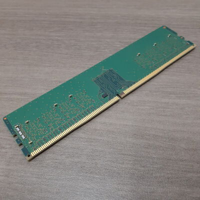 【鹿児島店】中古  PC4-25600 8GB デスクトップ用_ 184899 