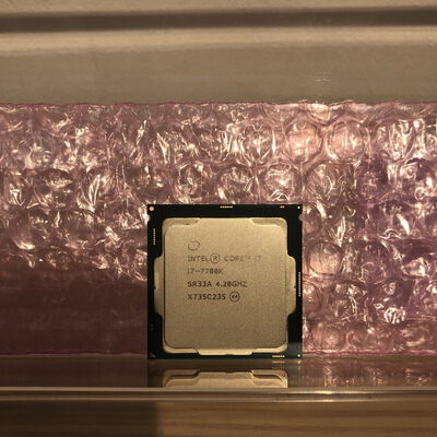 【姫路店】中古  INTEL Core i7-7700K (1151/4.20GHz/8M/C4/T8) 133190 