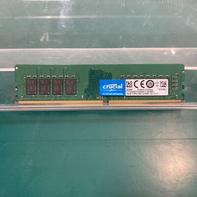 【富山本郷店】中古  PC4-19200 16GB デスクトップ用(DDR4-2400) 135639 