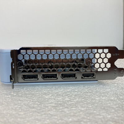 【京都店】中古  Palit NE7506TU19T1-GB2061M (RTX5060Ti WH OC 16GB) 188953 