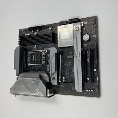 【なんば店】中古  ASRock Z890 LiveMixer WiFi (Z890 1851 ATX DDR5) 172167 
