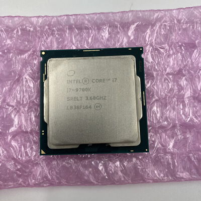 【なんば店】中古  INTEL Core i7 9700K (1151/3.60GHz/12M/C8/T8) 138481 