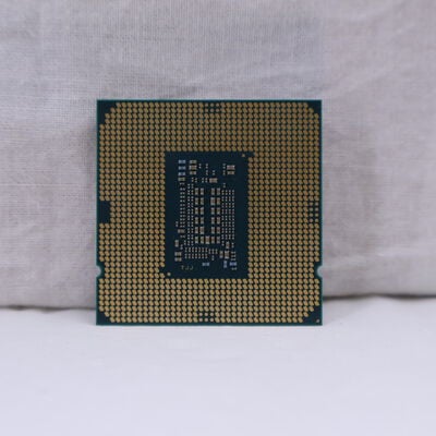 【通販センター】中古  INTEL Core i3 10105 (1200/3.7G/6M/C4/T8) 145174 