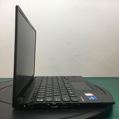 【佐賀南部バイパス店】中古  FUJITSU LIFEBOOK U9312/J(i5-1245U/8GB/SSD256GB/W11P) 5250001565 