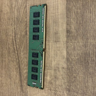 【宇都宮鶴田店】中古  PC4-17000 8GB デスクトップ用 126161 