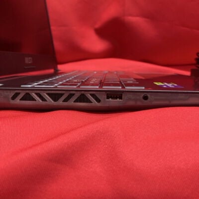 【千葉店】中古  Cyborg-15-A12VE-706JP 3250006151 