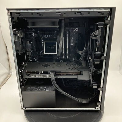 【なんば店】中古  HP OMEN 25L GT12-0717jp (i7 10700K/32GB/SSD512GB+HDD2TB/RTX3070/WLAN) 3280023987 