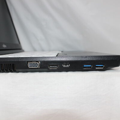 【通販センター】中古  FUJITSU LIFEBOOK A5511/G(Intel Core i5 1145G7 2.60GHz/16GB DDR4/SSD256GB/MULTI/オンボード/15.6/1920x1080/GbE/Wi-Fi/WEBCAM/W11H/VBT) 196500 