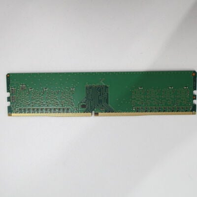 【通販センター】中古  PC4-21300 8GB デスクトップ用(DDR4-2666) 126165 