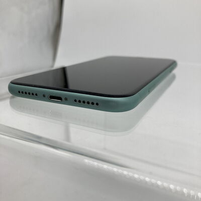 【堺七道店】中古  【SIMロック解除済み】【au】 Apple iPhone11 64GB (グリーン) MWLY2J/A 155390 