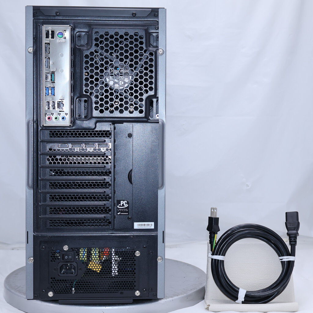 中古 THIRDWAVE GALLERIA SK(Intel Core i7 10700/16GB DDR4 (PC4