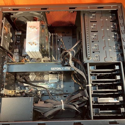 【なんば店】中古  THIRDWAVE GALLERIA XF (i7 9700K/16GB/SSD 512GB+HDD 2TB/RTX2070SUPER/W11H) 3280021452