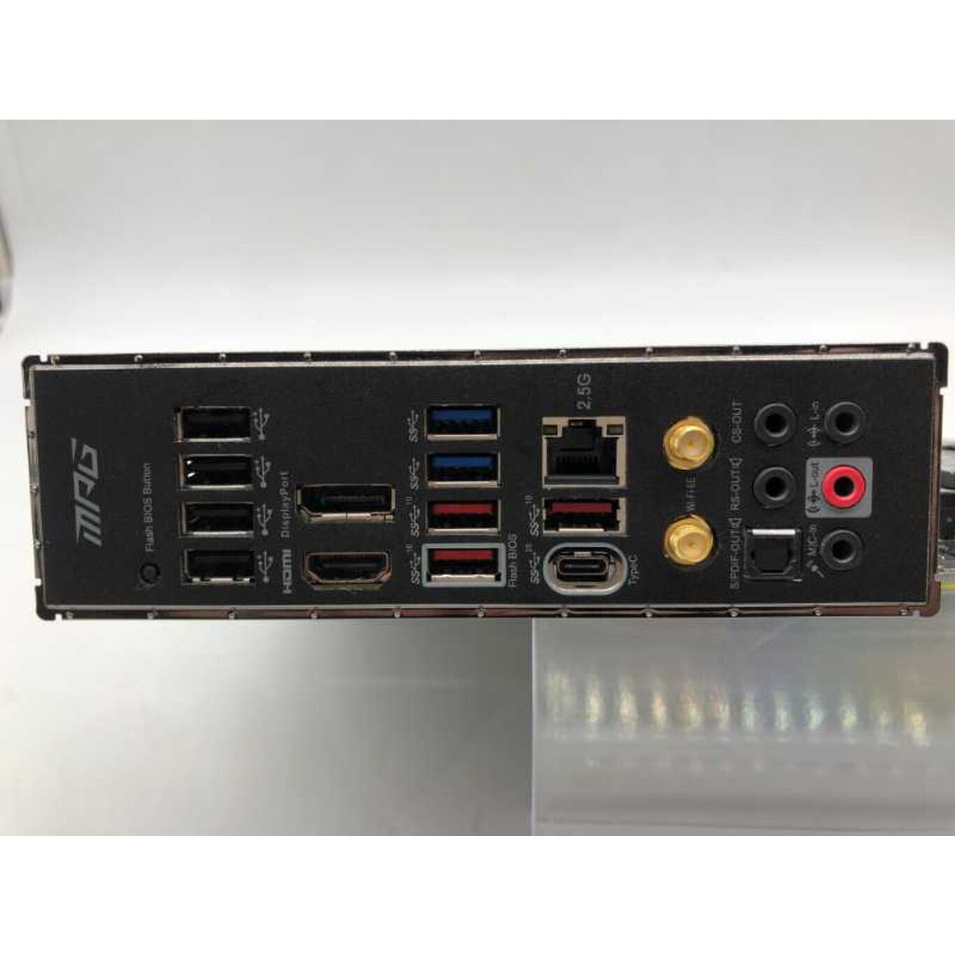 中古 MSI MPG Z590 GAMING CARBON WIFI (Z590 1200 ATX) 144858