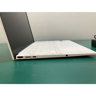 【浦添城間店(沖縄)】中古  HP Pavilion Aero Laptop(AMD Ryzen 5 7535U/8GB/SSD256GB/なし/オンボード/13.3/1920x1200/Wi-Fi/W11H64 MAR) 169993 