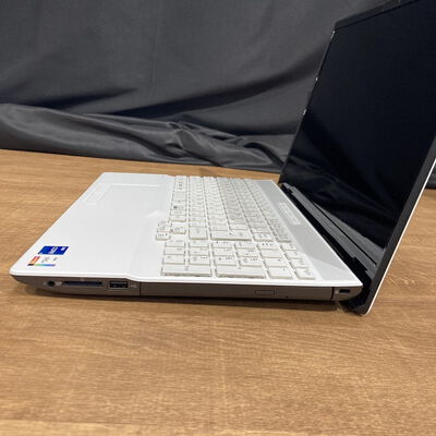 【静岡東瀬名店】中古  FUJITSU LAPTOP-85DLV4J0(i7-1165G7/8GB/SSD256GB/W11H) 5140001904 