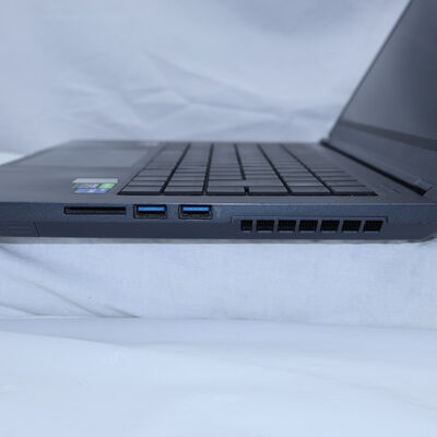 【通販センター】中古  THIRDWAVE GALLERIA UL7C-R37 201645 