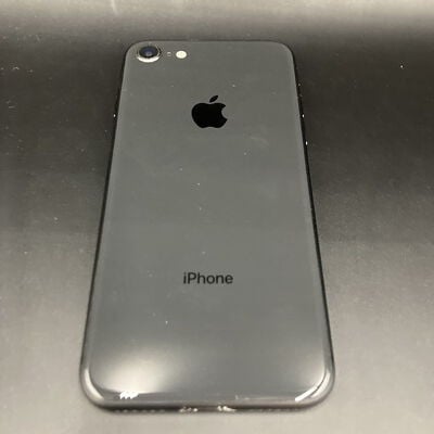 【熊本浜線店】中古  【docomo】 iPhone8 4.7インチ 64GB (スペースグレイ)  MQ782J/A 135682 